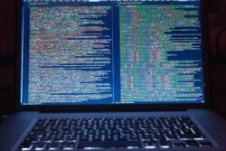 IT Switch | How to Select a Managed IT Service Provider: A Comprehensive Guide